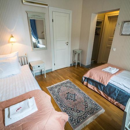 Karolineburg Manor House Hotel Kajaani Buitenkant foto