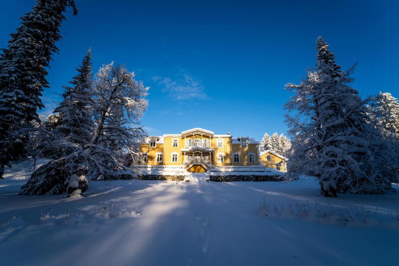 Karolineburg Manor House Hotel Kajaani Buitenkant foto