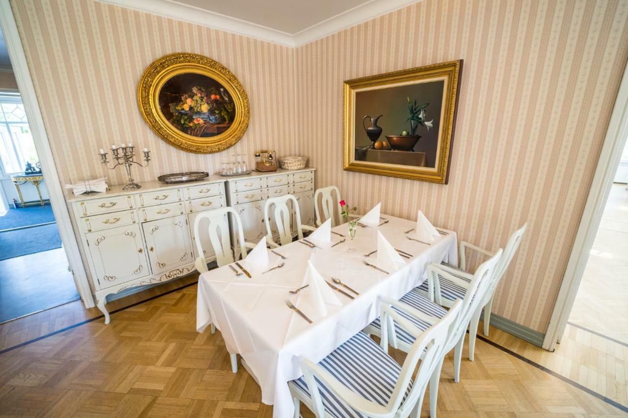 Karolineburg Manor House Hotel Kajaani Buitenkant foto